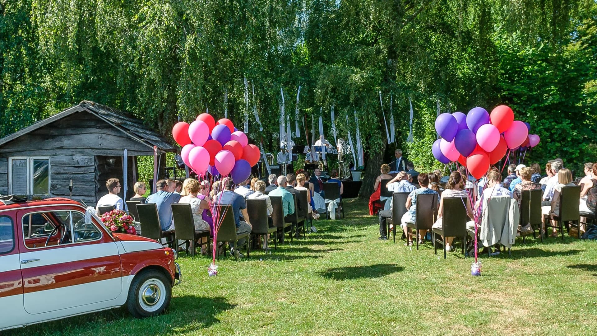 Uitgelichte afbeelding van: Muziek bij een trouwceremonie: de complete gids